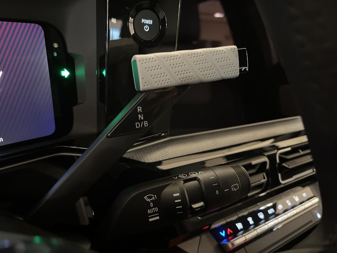 Renault 5 E-Tech 2026 - miniatyr 21