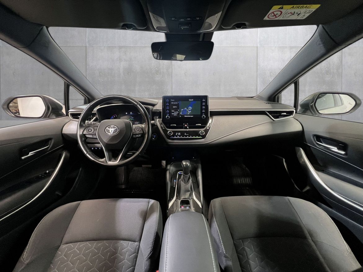 Toyota Corolla Touring Sports Hybrid e-CVT, 122hk, 2019