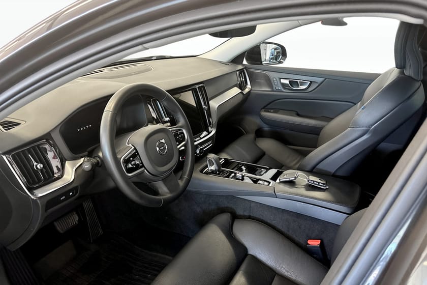 Bild 5 av Volvo V60 T6 Plus Dark Nordic Edition