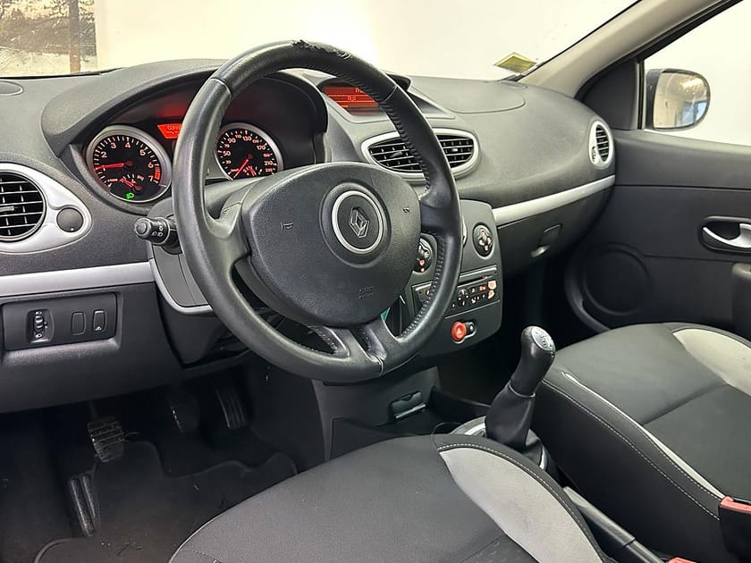 Bild 5 av Renault Clio  Halvkombi 5-dörrars 1.2 Euro 4