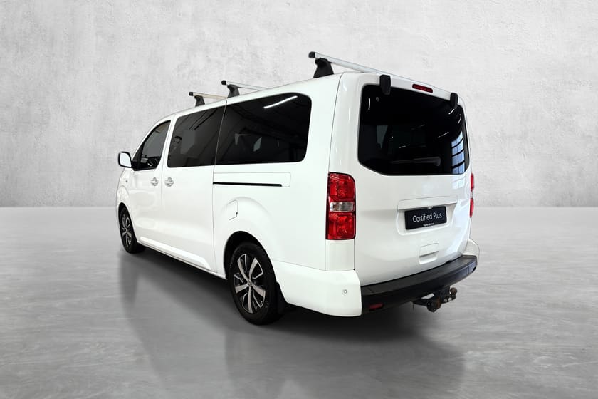 Bilde 3 av Toyota Proace Verso Lang L2 1.5 Diesel Executive Shuttle 9s