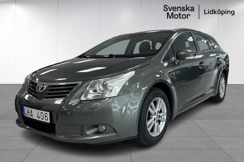 Bild 1 av Toyota Avensis Kombi 1.8 Valvematic Manuell Business I Drag I Nyservad I Nybesiktad