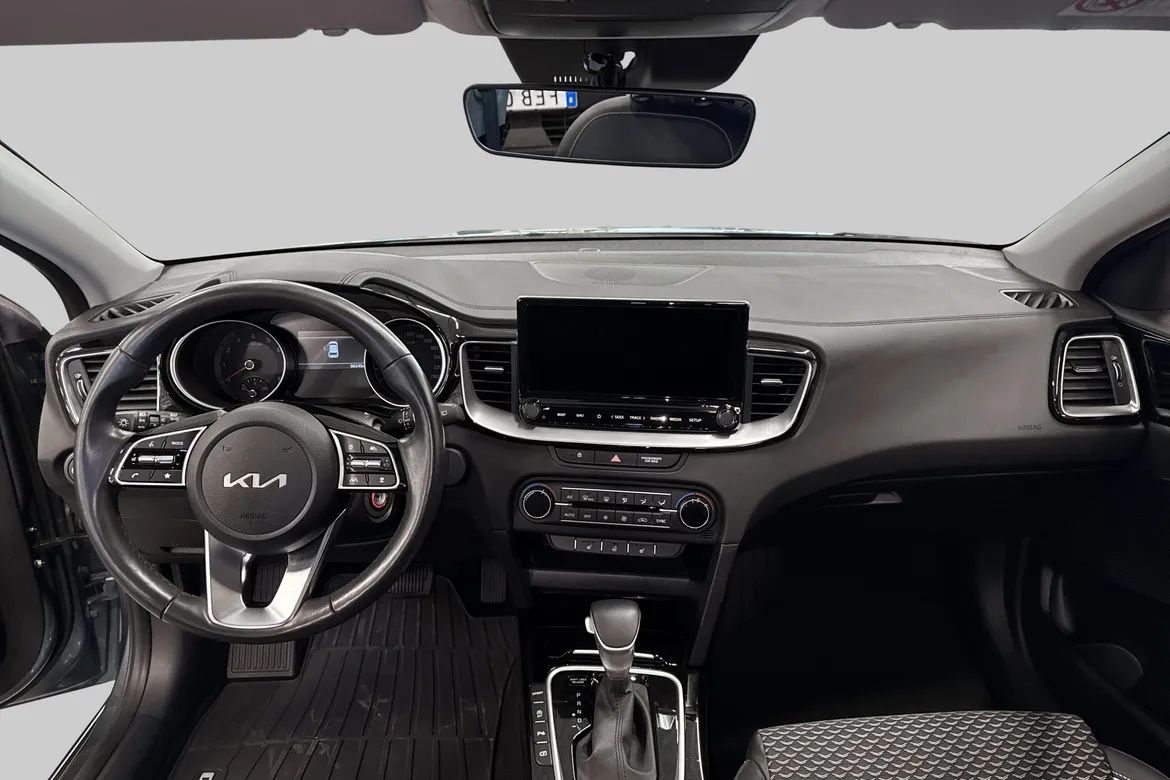 picture of a car