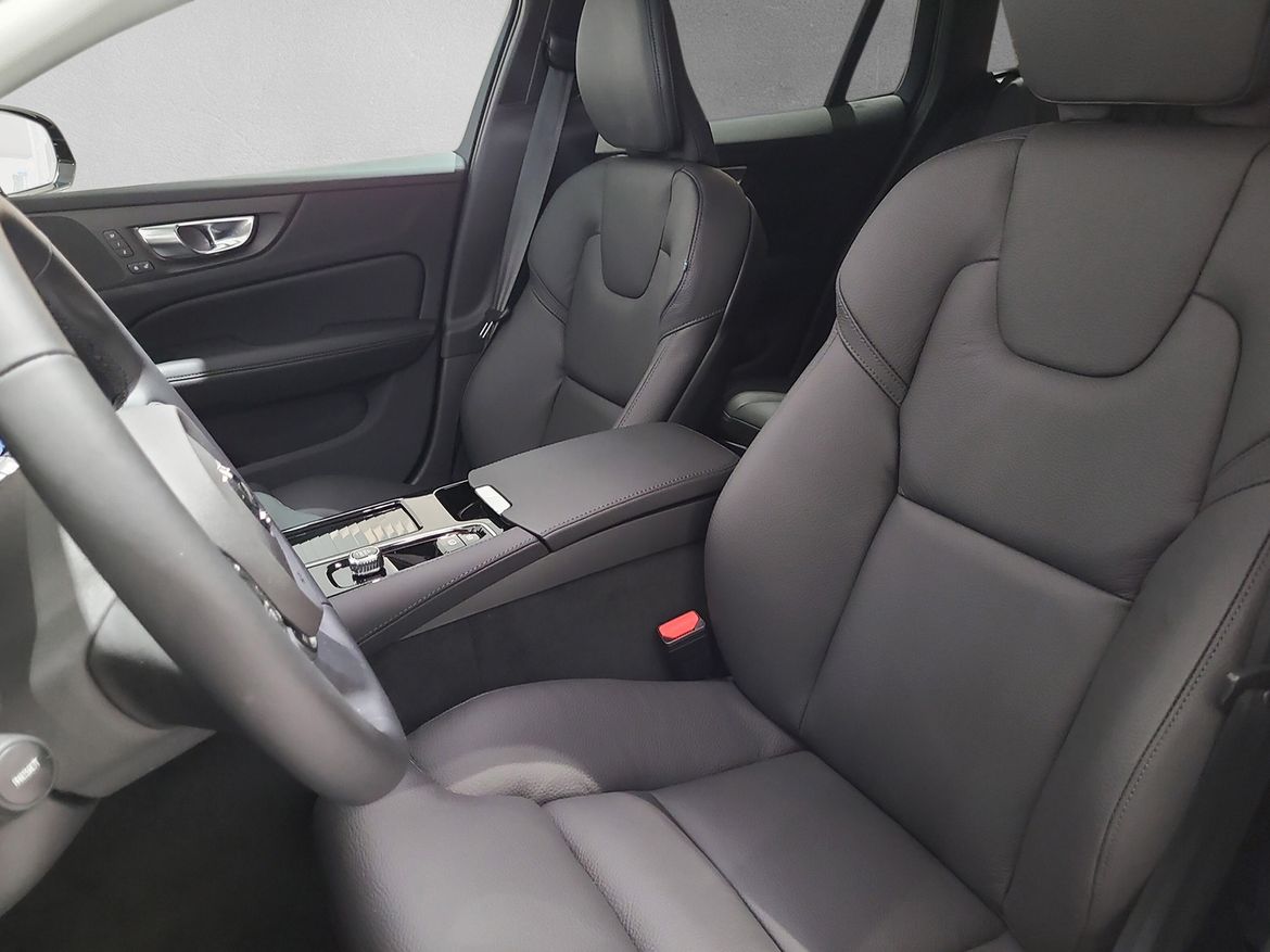 Bild 3 av 6 på bilen