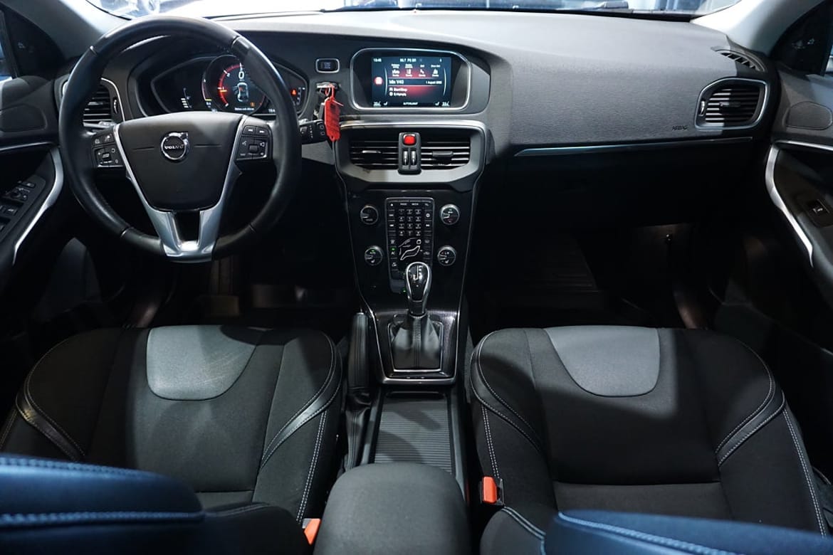 Volvo V40 2017 - miniatyr 9