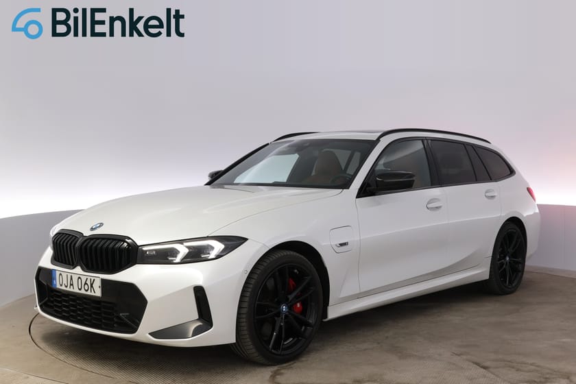 Bild 4 av BMW 330e xDrive Touring M Sport PRO Pano HiFi Drag