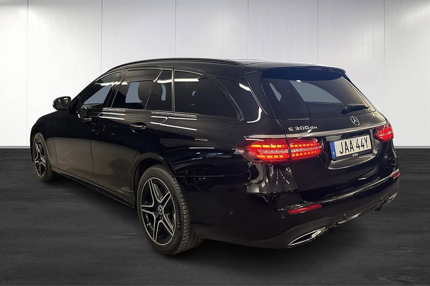 Bild 3 av Mercedes-Benz E 300 T de E300 de 9G-Tronic AMG Line Dragkrok