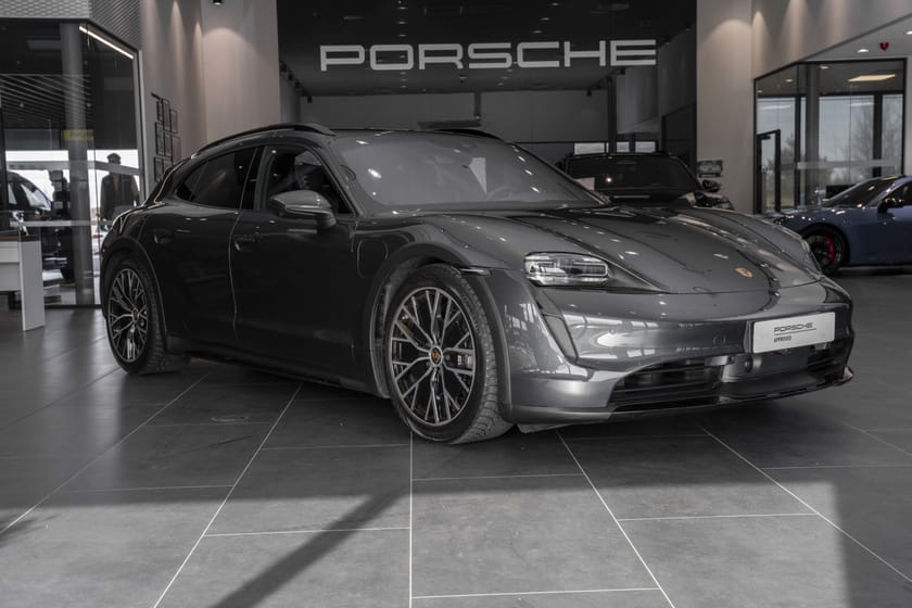 Bilde 5 av Porsche Taycan 4 Cross Turismo BOSE®,HUD,360,Adap.Cruise+++