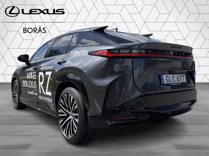 Bild 2 av Lexus RZ 500e AWD LUXURY STBW, Mark Levinson, Moms