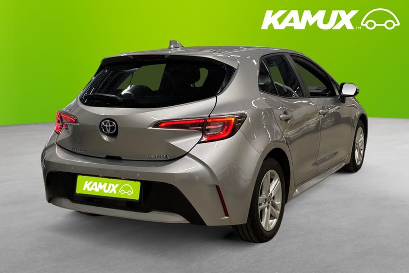 Bild 4 av Toyota Corolla Hybrid e-CVT Active Navi Kamera Moms 122hk