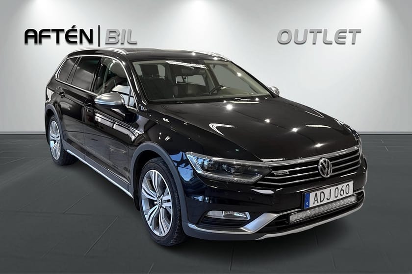 Bild 4 av Volkswagen Passat Alltrack 2.0 TDI Executive 4Motion 240hk Värmare Drag Cockpit