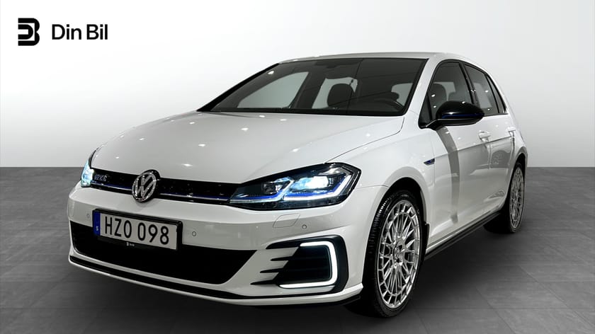 Bild 1 av Volkswagen Golf GTE DSG