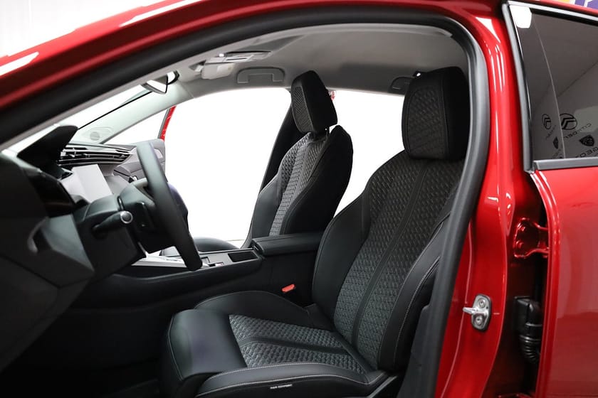 Bild 5 av Peugeot 308 SW Hybrid 136 Allure 145Hk / DEMO 150mil