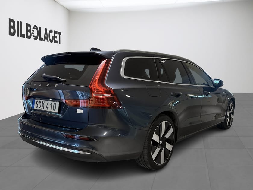 Bild 4 av Volvo V60 Recharge T6 Ultimate Bright (DRAG/360/PANO)