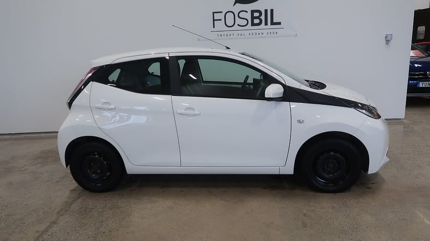 Bild 3 av Toyota Aygo *RÄNTEKAMPANJ 3.45%* 1.0 VVT-i X-PLAY Nyservad SoV