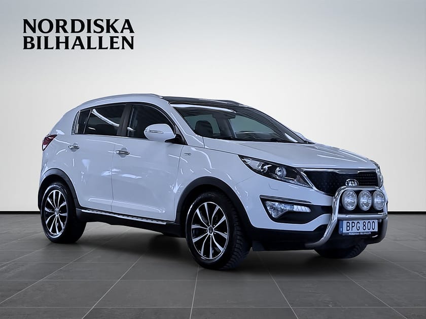 Bild 1 av Kia Sportage 2.0 CRDi AWD Special Edition Nyservad Pano Drag 360-kam