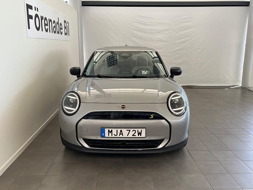 Bild 2 av MINI Cooper SE Classic Trim M Paket 4,95% ränta