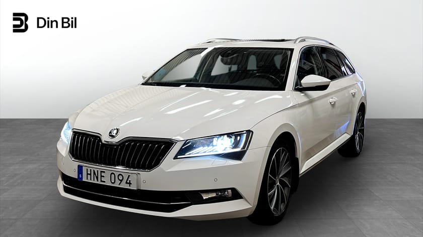 Bild 1 av Škoda Superb Kombi L&K TDI190 DSG 4X4 / Drag / Värmare / Pano