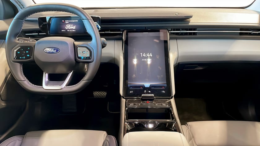 Bild 4 av Ford Explorer EV Extended Range RWD Premium Long 286HK DEMO PL 4495/mån