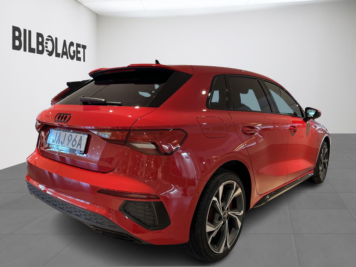 Audi A3 2023 - miniatyr 5