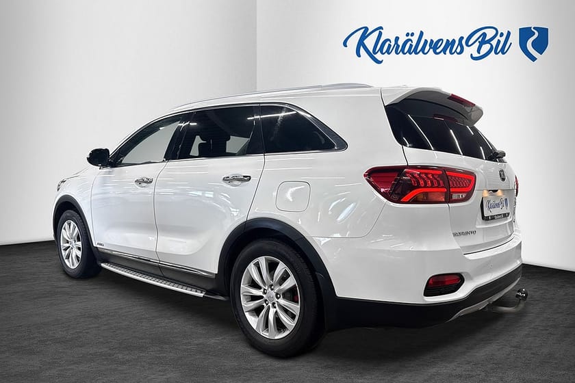 Bild 3 av Kia Sorento 2.2 CRDi AWD GT-Line 7-Sits (200hk) Pano Drag H/K Navi