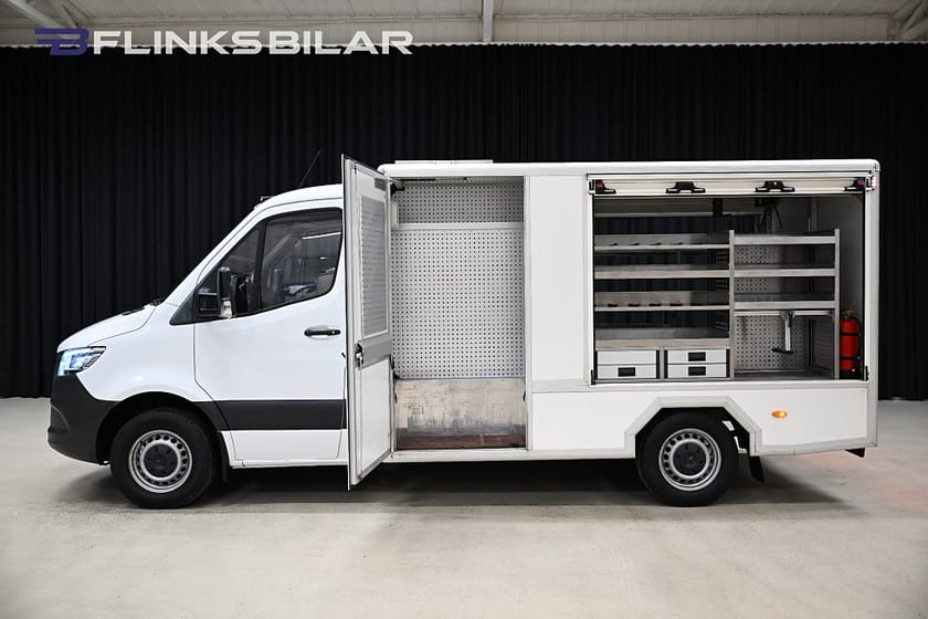 Bild 4 av Mercedes-Benz Sprinter 316 CDI Chassi Servicebil|Påbyggnad|V-Inredd|Solceller|Moms|SeUtr!