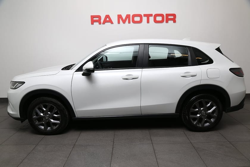 Bild 3 av Honda ZR-V e:HEV e-CVT 184hk Elegance Serviceavtal