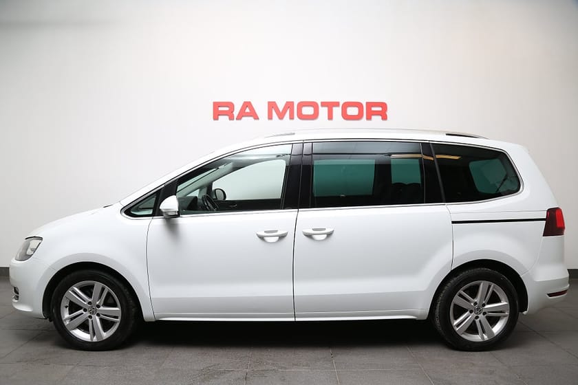 Bild 3 av Volkswagen Sharan 7-seater 2,0 TDI 184hk 4Motion GT DSG Värmare Drag 7-sits