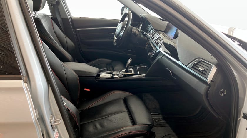 Bild 3 av BMW 330e Sedan Steptronic