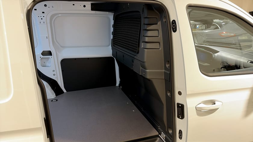 Bild 5 av Ford Grand Transit Connect Limited Skåp 1.5l L2 150hk PHEV Aut