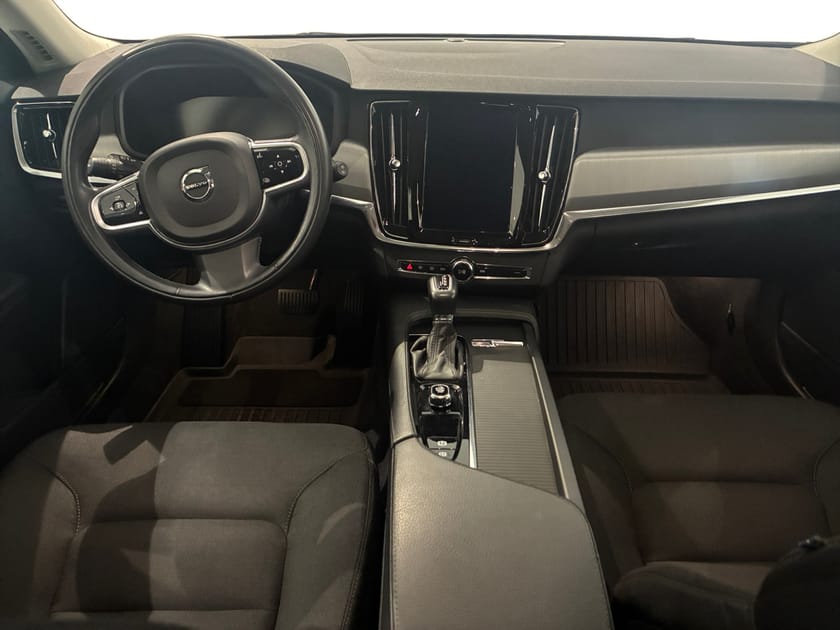 Bild 5 av Volvo V90 D4 Momentum SE