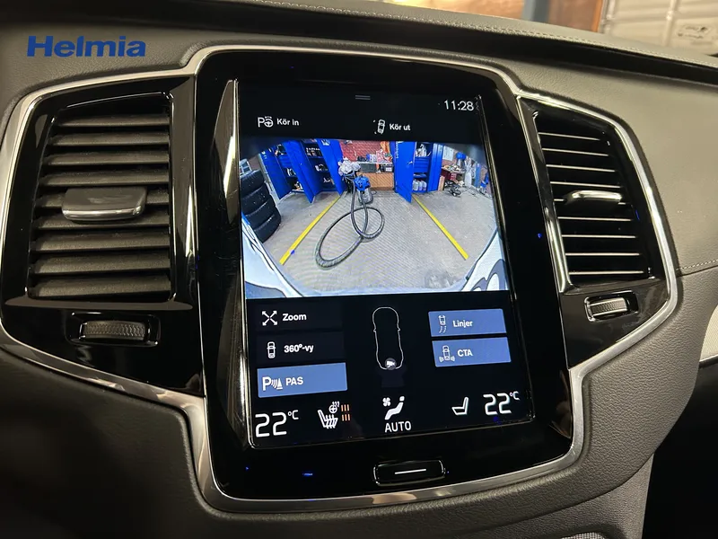 Bild 9 av 11 – Volvo XC90 T8 TE R-Design 7-säten