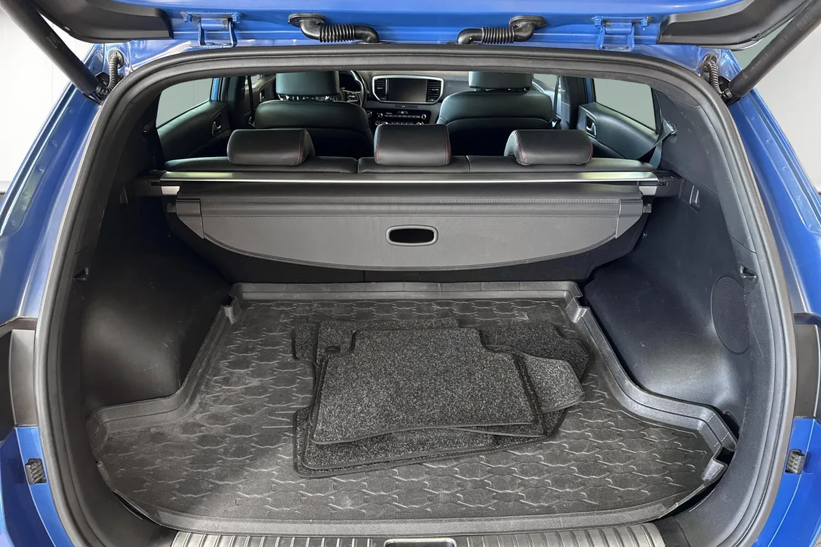 picture of a car