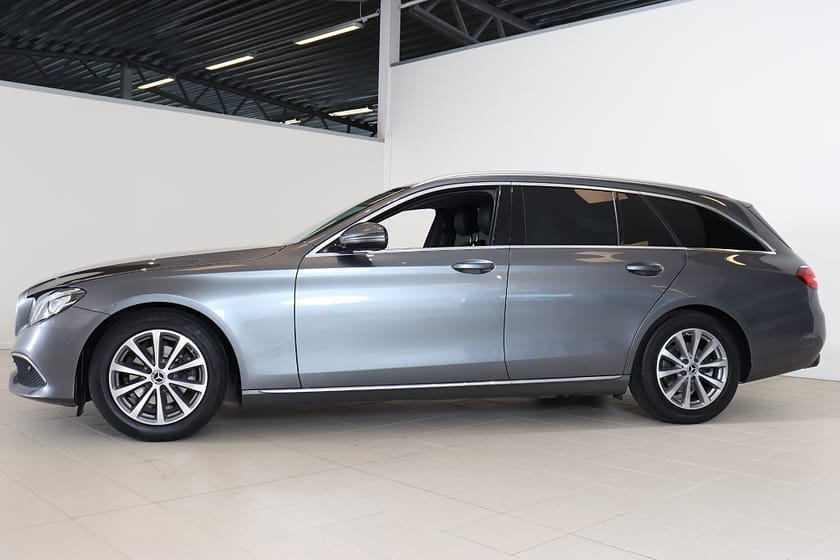 Bild 3 av Mercedes-Benz E 200 T d 200d 150hk 9G-Tronic Avantgarde Värmare B-kamera