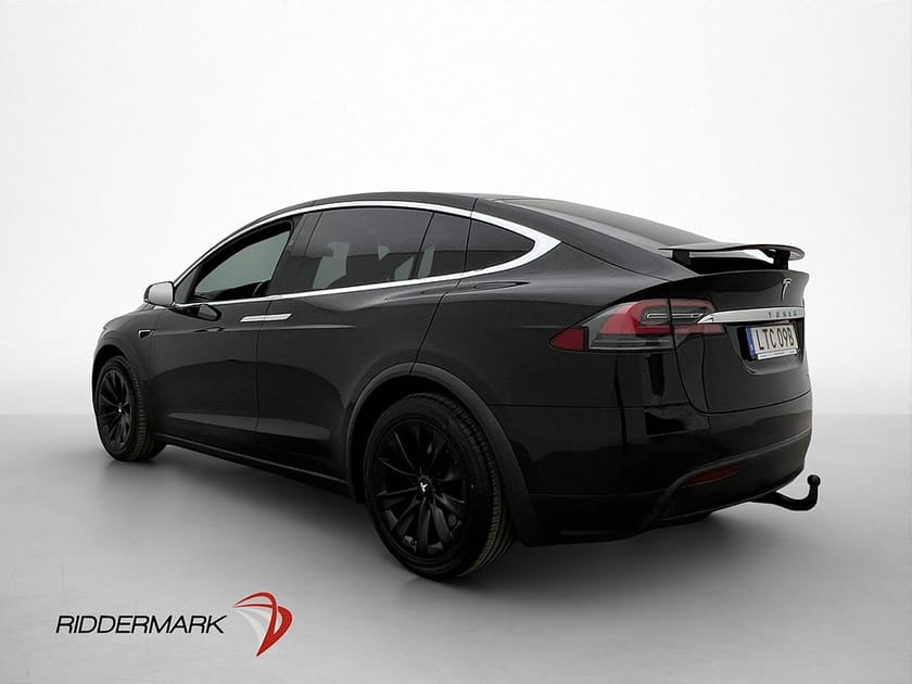 Bild 5 av Tesla Model X Long Range 423hk AWD  Pano Navi Kamera