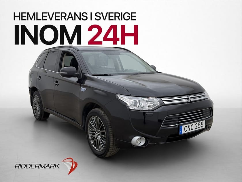 Bild 3 av Mitsubishi Outlander PHEV CVT 4WD Business Kamera Navi Skinn