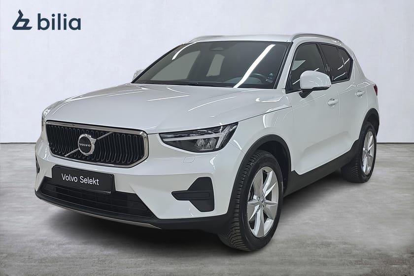 Bild 1 av Volvo XC40 B4 FWD Bensin Core SE II/Google/Backkamera/Tonade rutor