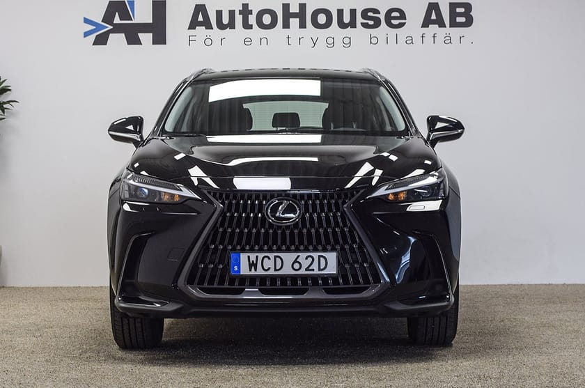 Bild 4 av Lexus NX 350h 242HK CarPlay B-kamera Nybilsgaranti Moms