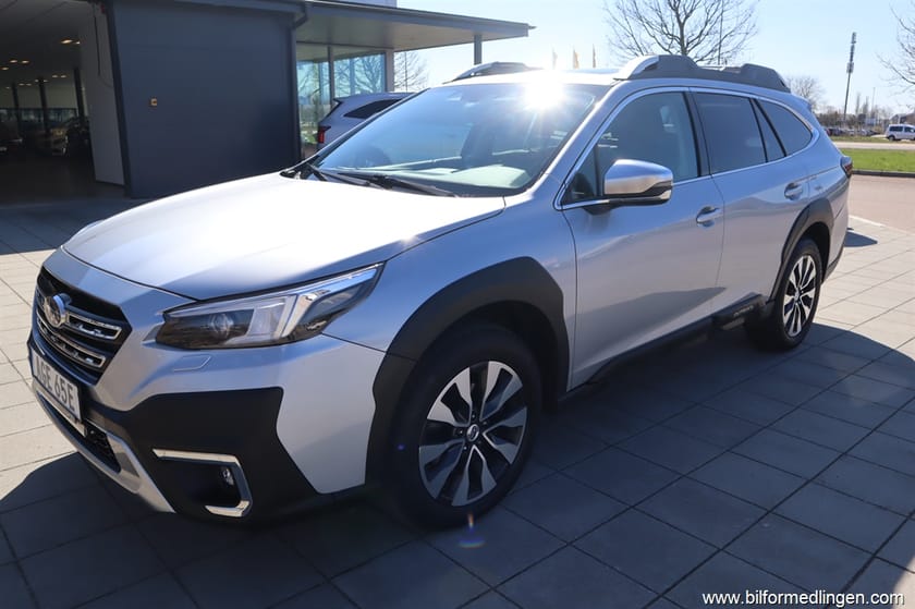 Bild 2 av Subaru Outback 2.5i AWD XFuel Option E85 169hk Lineartronic
