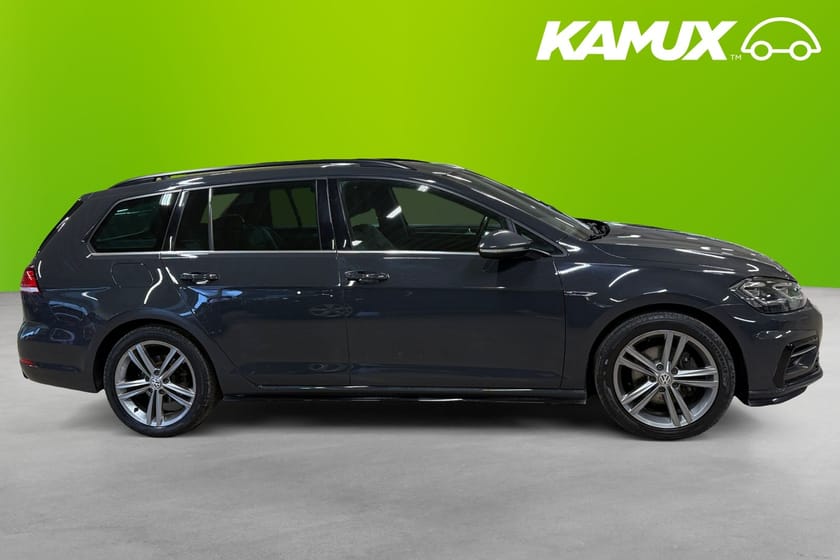 Bild 2 av Volkswagen Golf Sportscombi SC 1.5 TSI 150hk R-line Pluspaket Kamera Drag