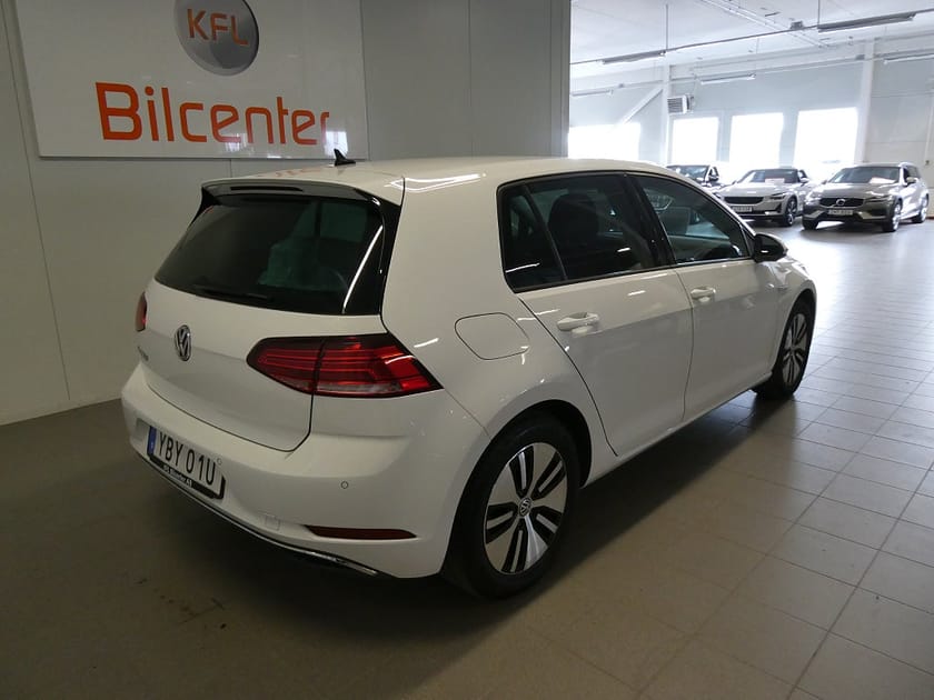 Bild 4 av Volkswagen e-Golf Navi-Carplay-PDC-Bluetooth-SoV