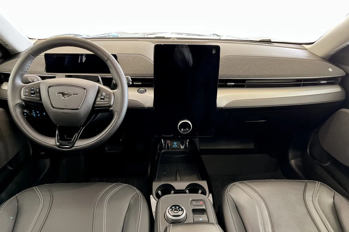 Ford Mustang Mach-E Standard Range