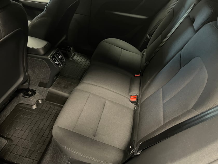 Bild 5 av Volvo XC40 D3 AWD Momentum Edition