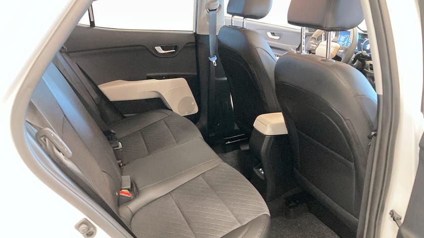 Bild 5 av Kia Stonic 1.0 T-GDI MHEV DCT GT LINE