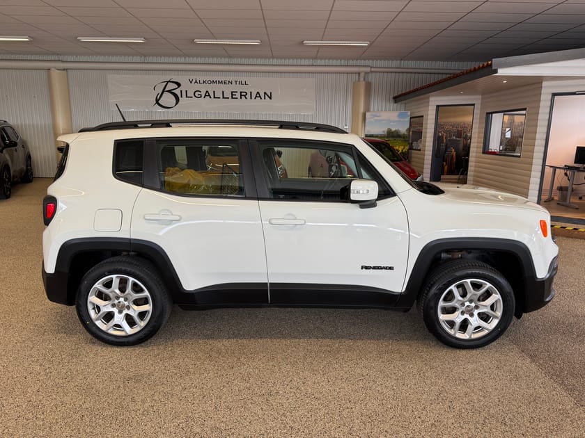 Bild 2 av Jeep Renegade 2,0 4X4 140Hk Longitude