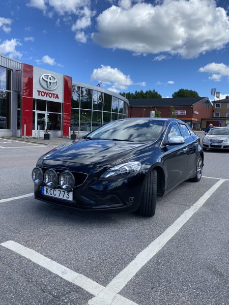 Volvo V40 D2 | Vinterhjul | LED-ljusramp