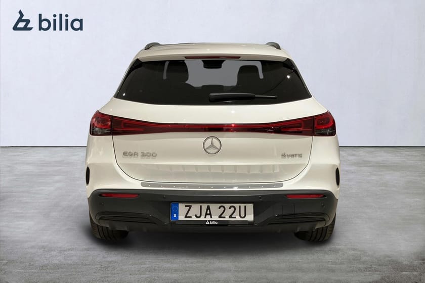 Bild 4 av Mercedes-Benz EQA 300 4MATIC 