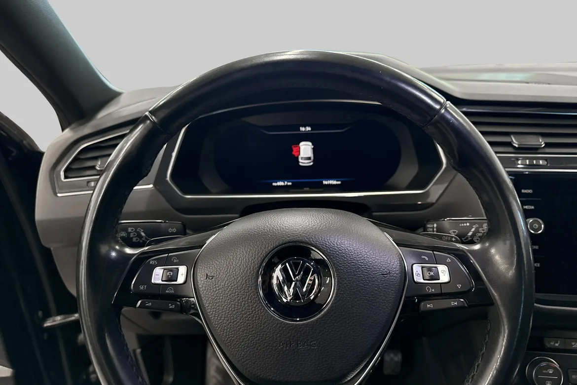 picture of a car