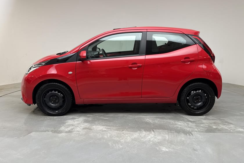 Bild 2 av Toyota Aygo 1.0 5dr (72hk) X-Play AC Backkamera