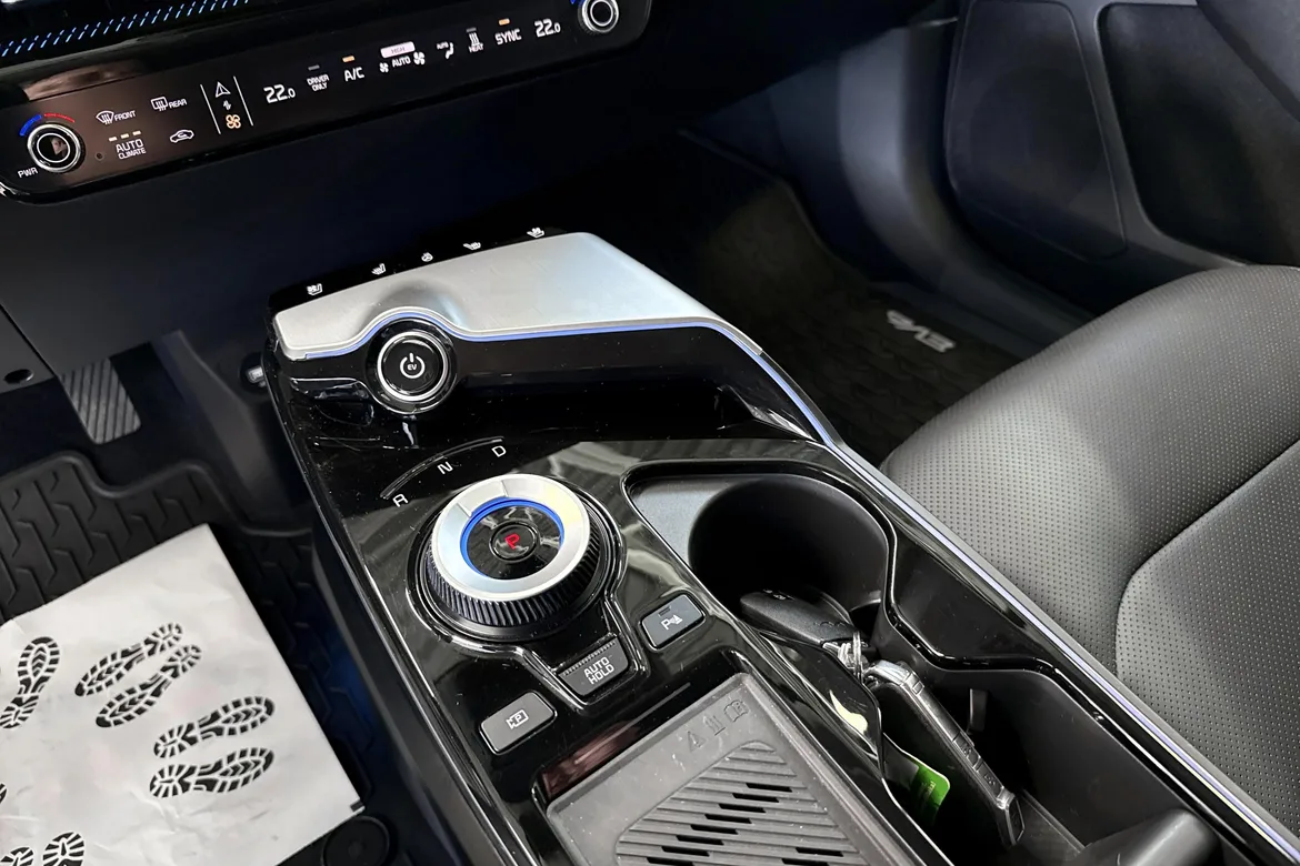picture of a car